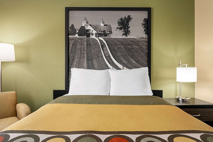 Room 23 of 45