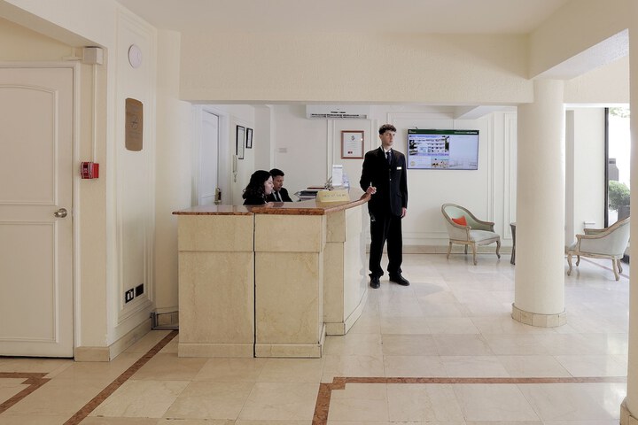 Hotel Interior 4 of 28