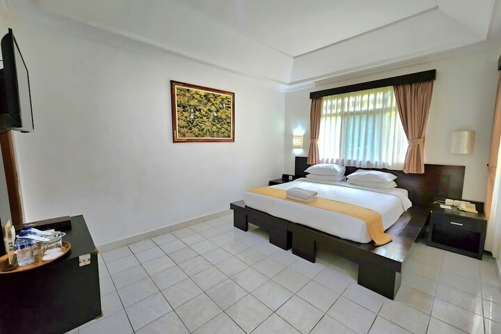 Room 18 of 94