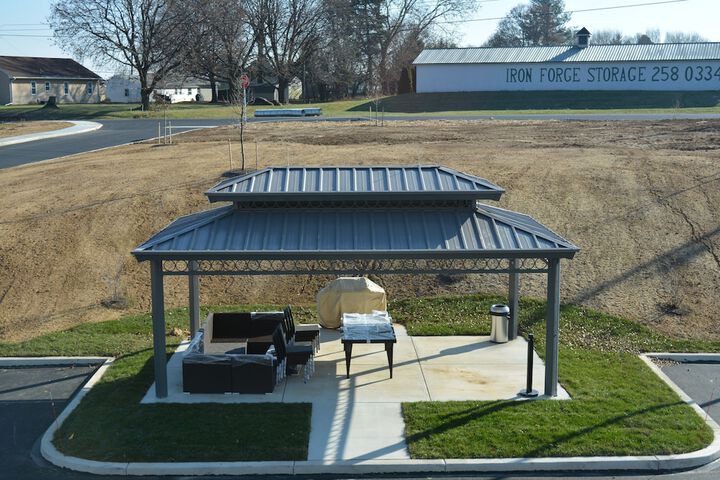 BBQ/picnic area