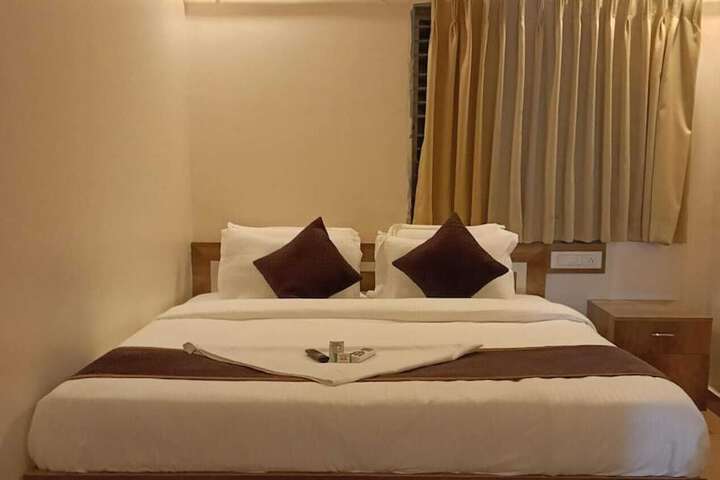 Room 21 of 52