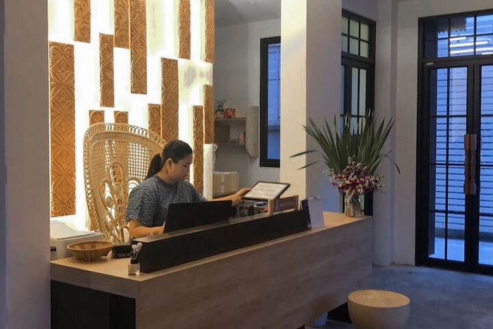 Hotel 7 of 110