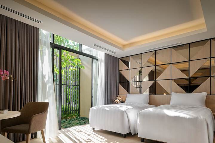 Room 15 of 84