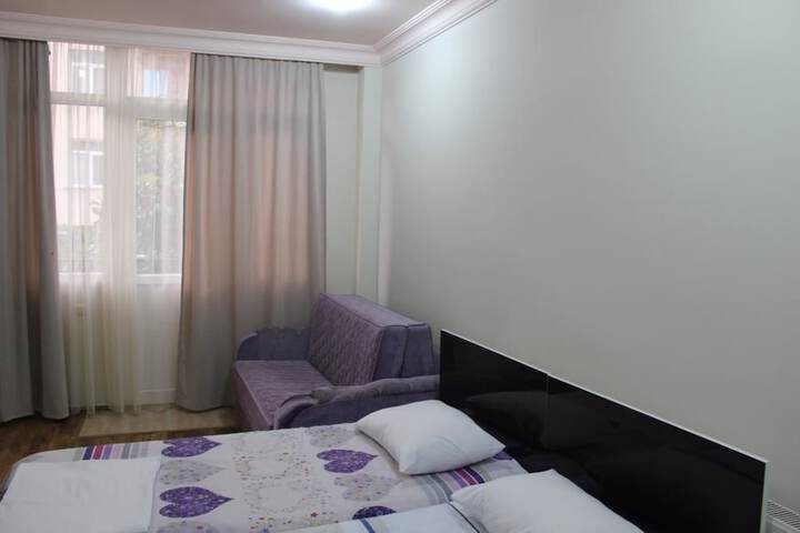 Room 3 of 8