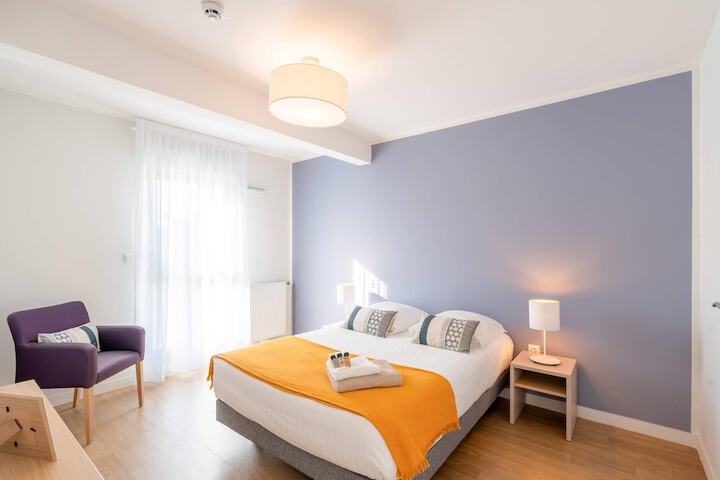 Room 14 of 28