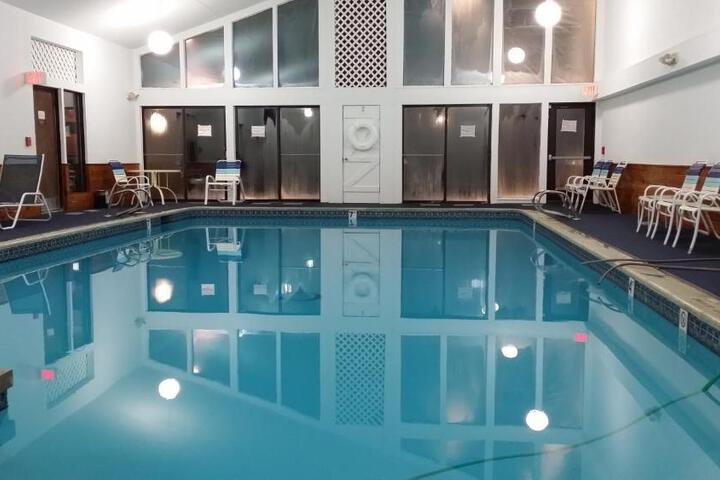 Cascades Lodge in Killington, VT