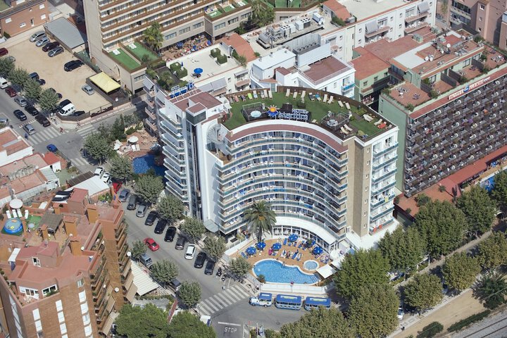Hotel 63 of 69