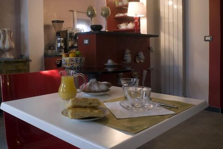 Breakfast/Coffee Service 22 of 26