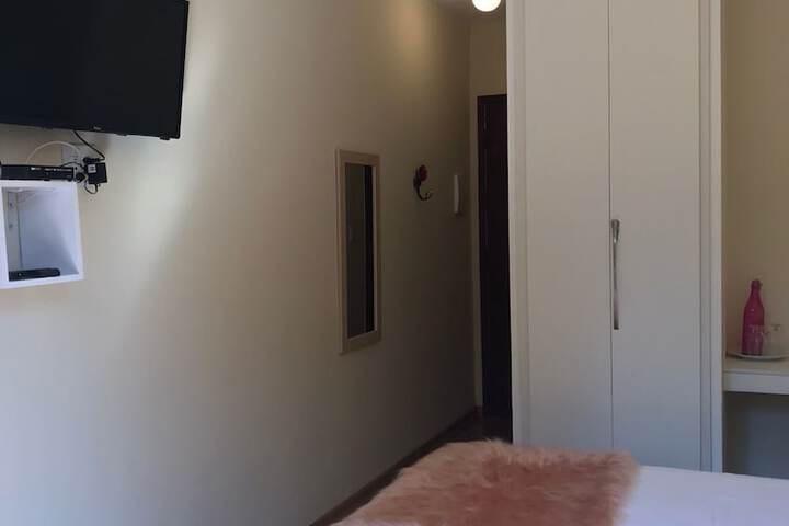 Room 16 of 92