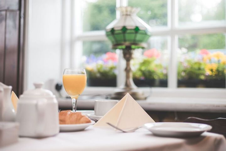 Breakfast/Coffee Service 24 of 38