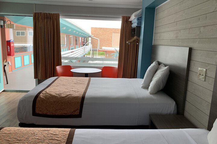 Room 19 of 30