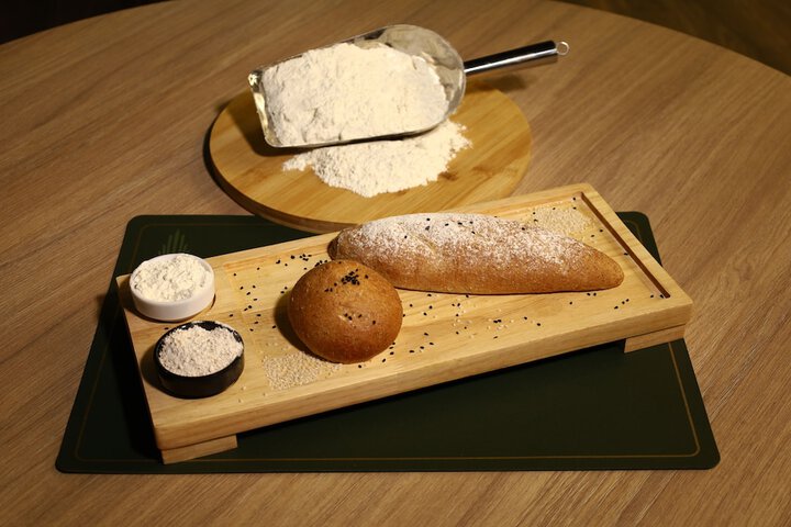Dining 47 of 64