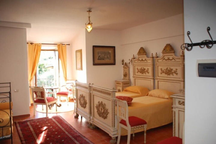 Room 9 of 55