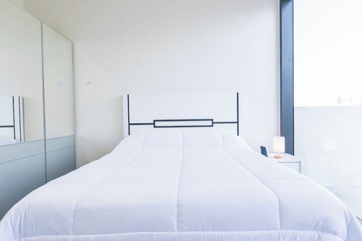 Room 25 of 155