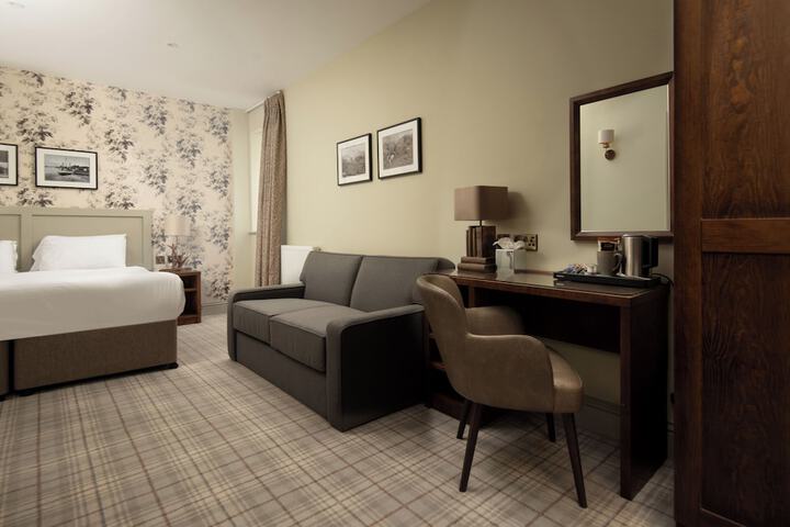 Room 15 of 70