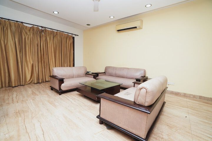 Hotel Interior 2 of 39
