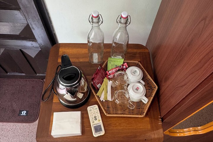 Breakfast/Coffee Service 18 of 36