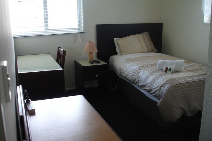 Room 2 of 56