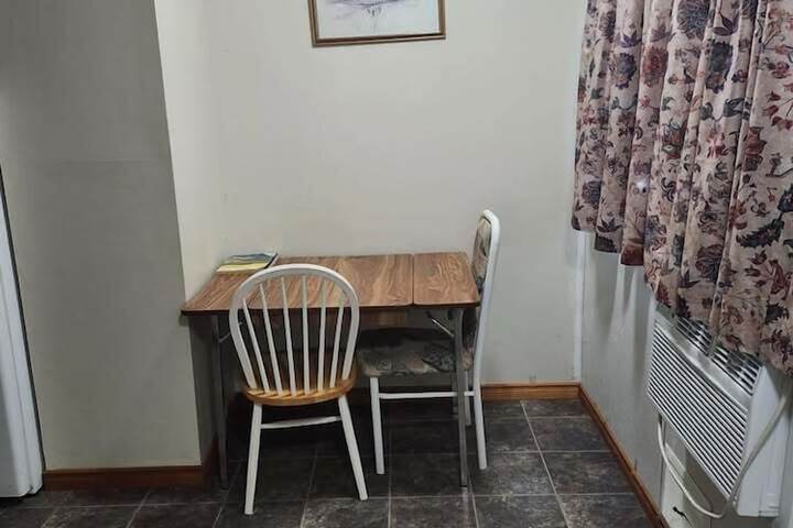 Room 7 of 15