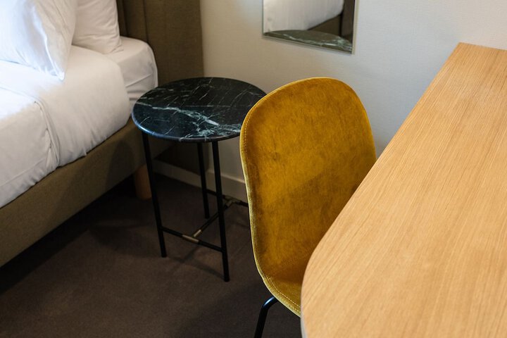 Room 6 of 44
