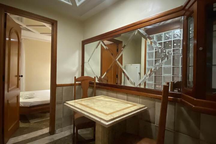 Room 2 of 9