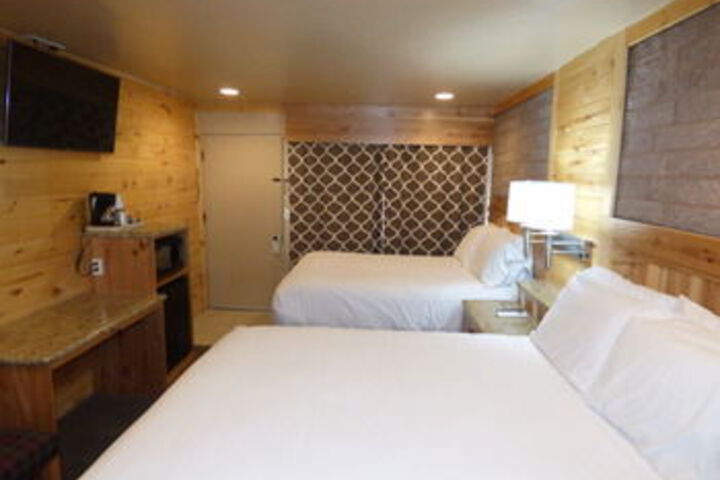 Room 21 of 35