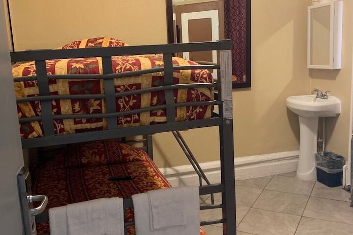 Room 15 of 129