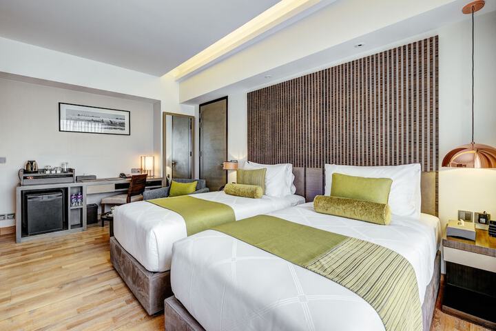 Room 21 of 71