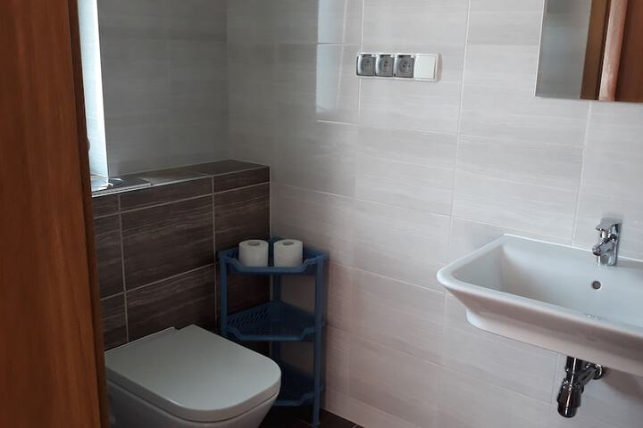 Room 19 of 21