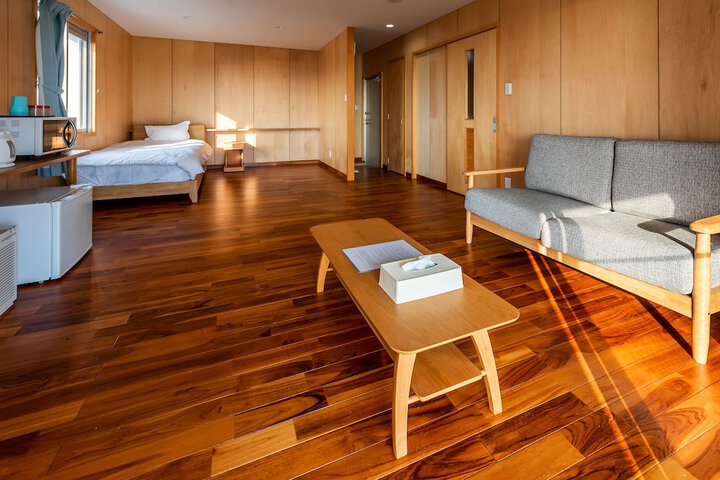 Room 9 of 56