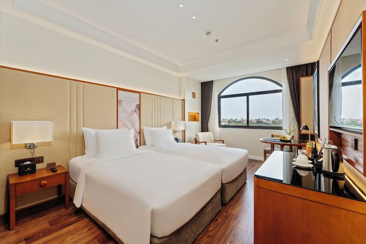 Room 46 of 107