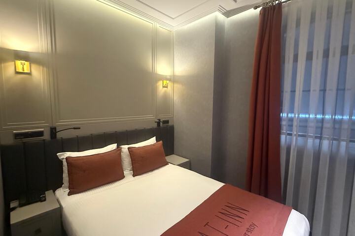 Room 22 of 41