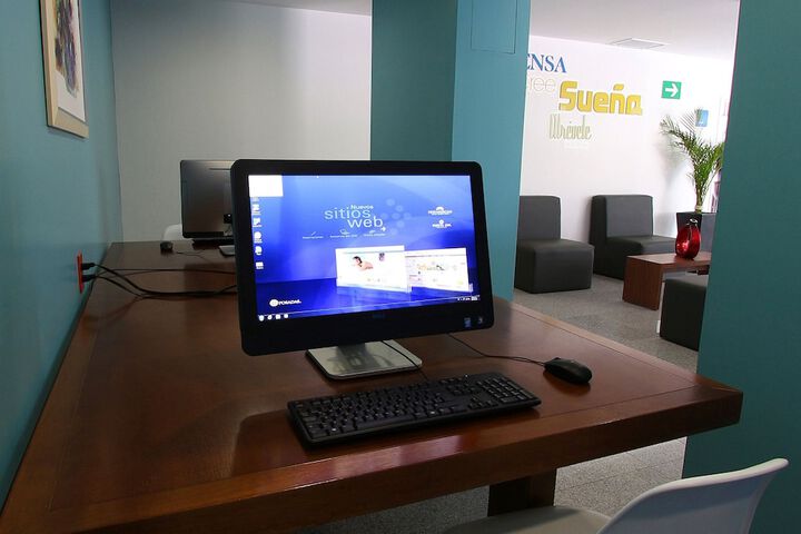 Business Center 59 of 64