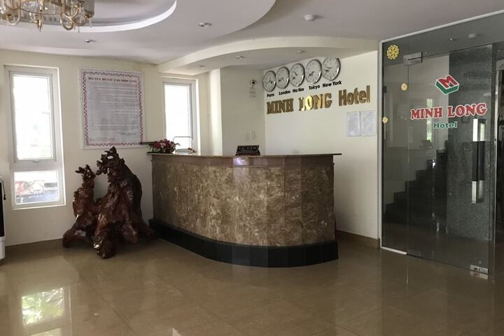Business Center 18 of 29
