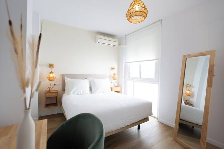 Room 14 of 37