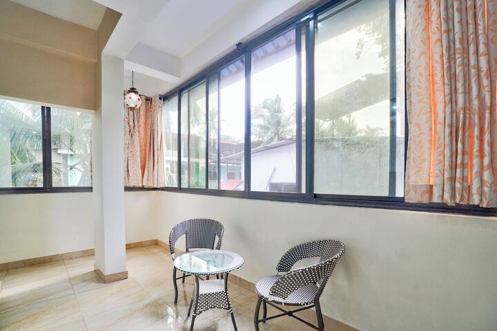 Room 8 of 28