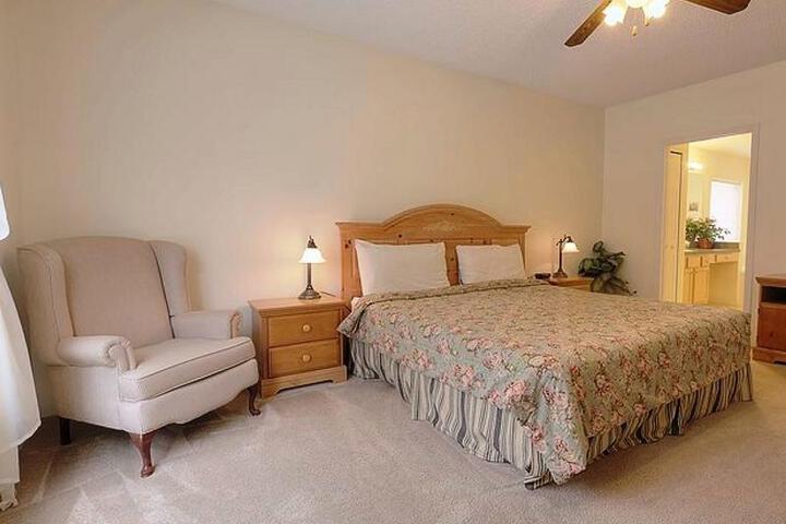 Room 2 of 5