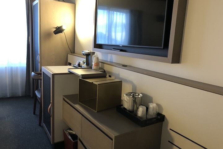 Room 14 of 61