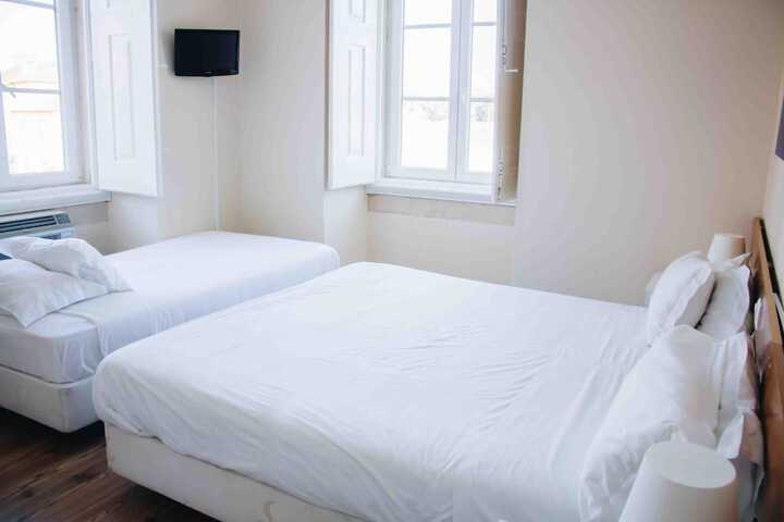 Room 20 of 64