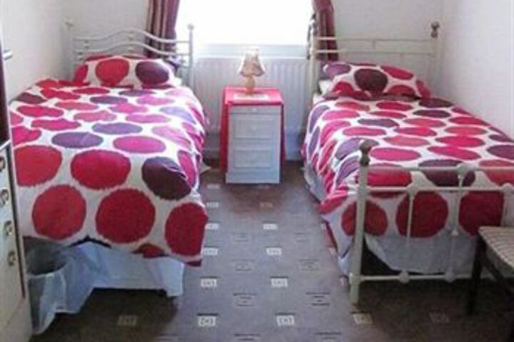 Room 16 of 29