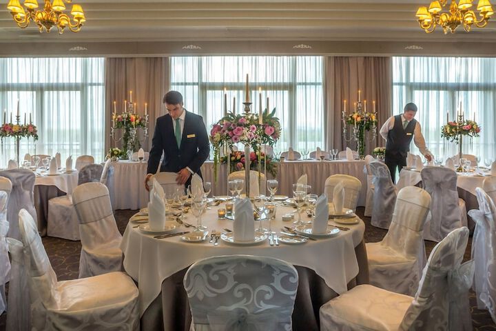 Ballroom/Hall 59 of 67