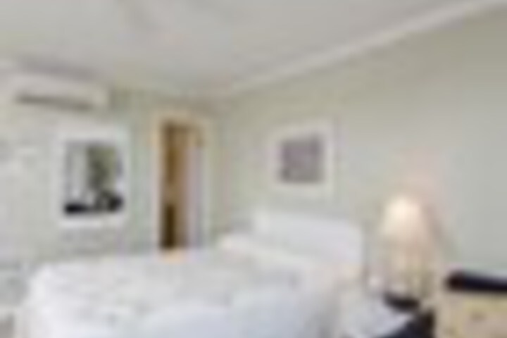Room 41 of 663