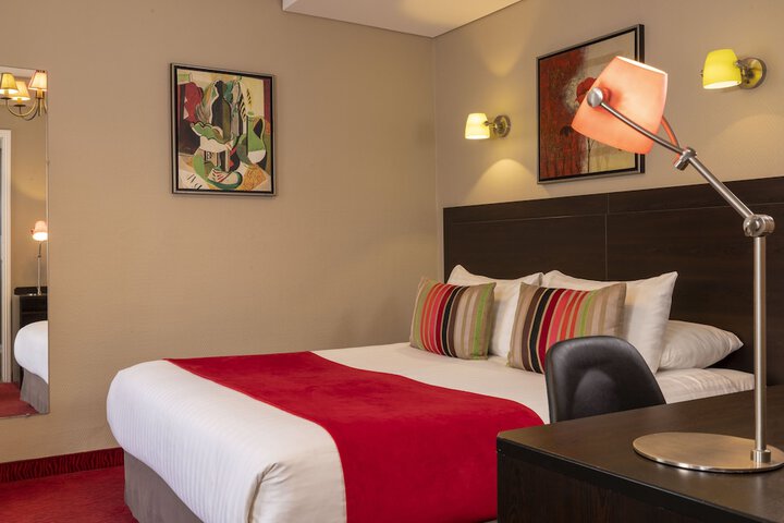 Room 21 of 60