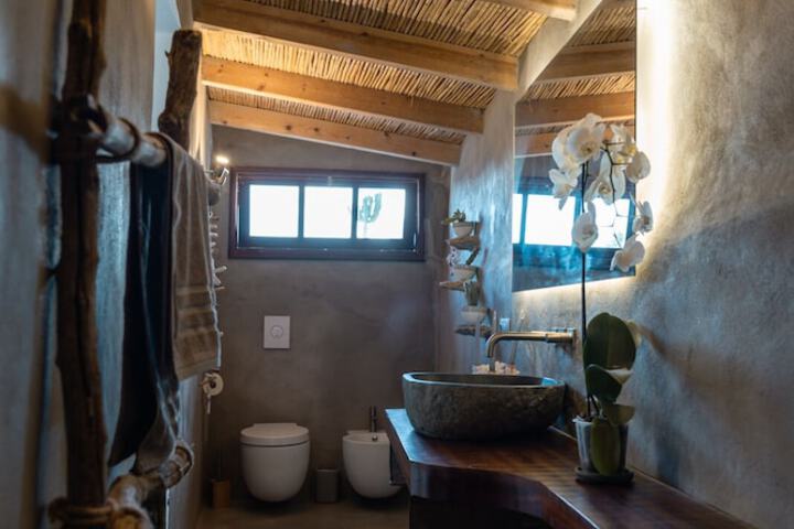 Room 5 of 21