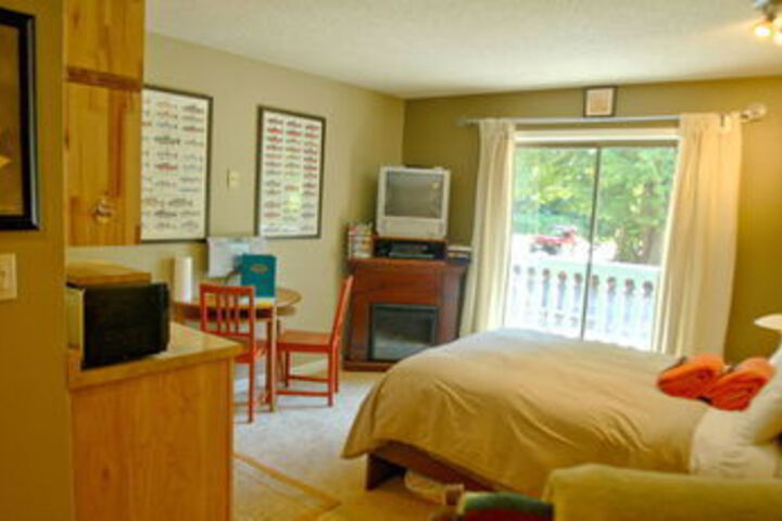 Room 599 of 697