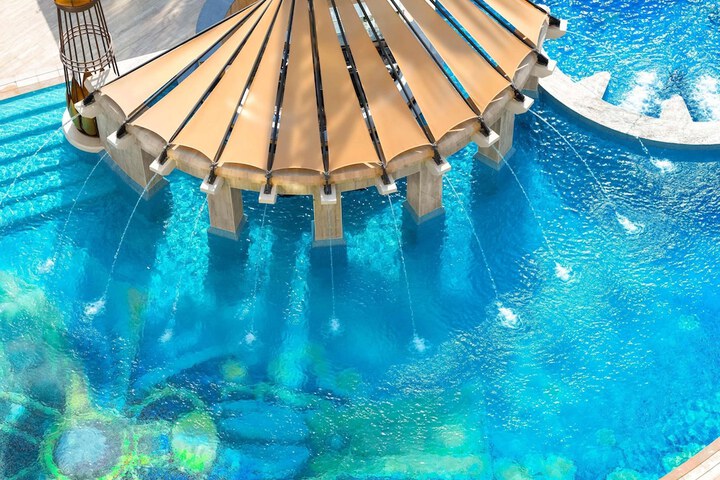 Pool 81 of 169