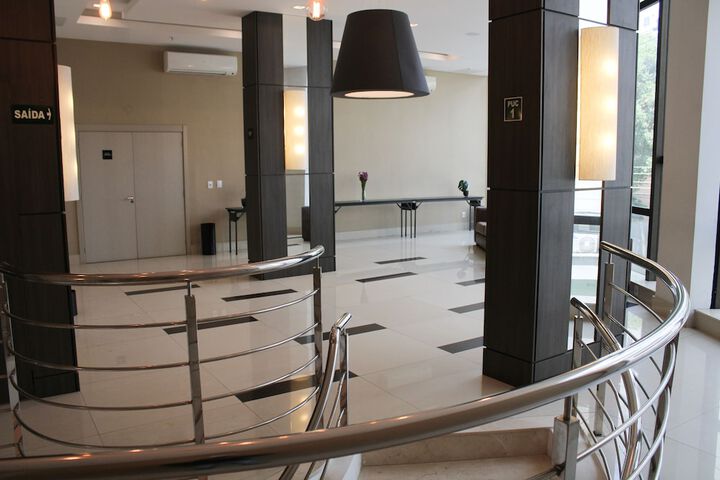 Ballroom/Hall 53 of 56