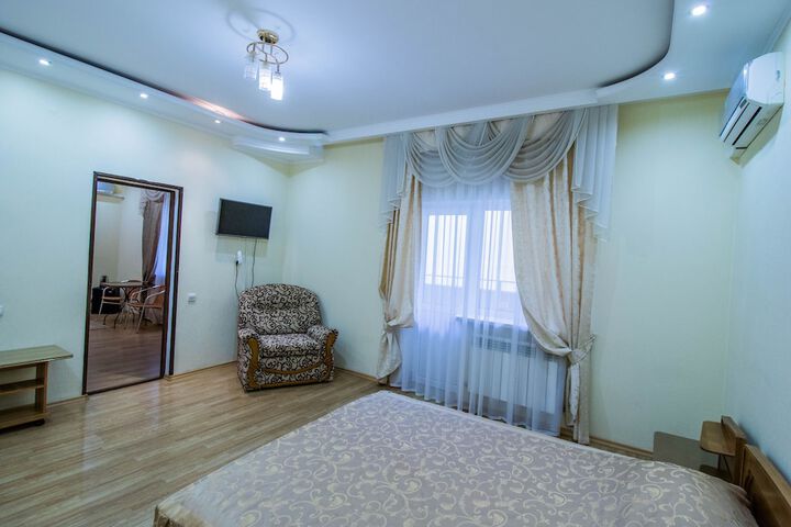 Room 7 of 21