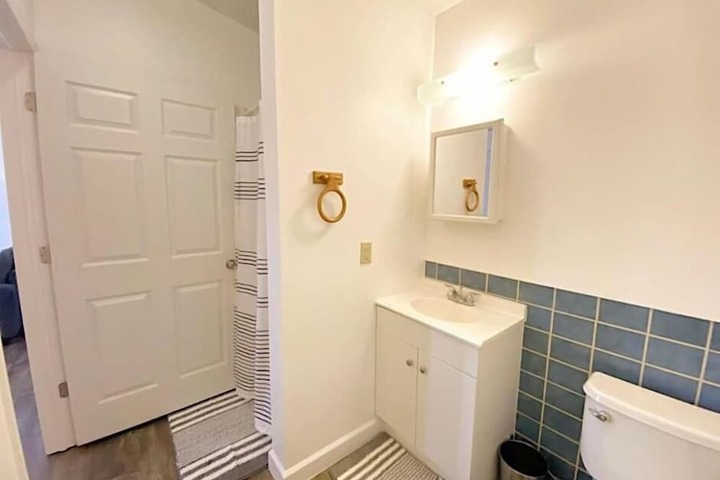 Room 18 of 23