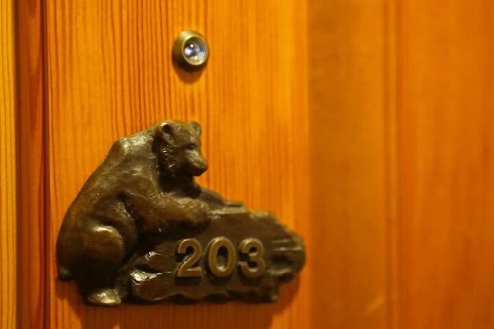 Ballroom/Hall 52 of 67